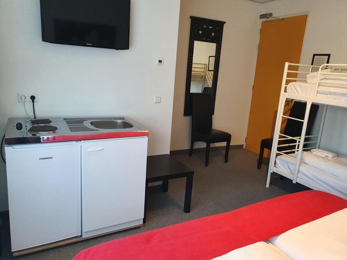 Hotel Restaurant Lakeside Uithoorn Ngoại thất bức ảnh