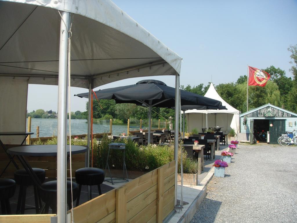 Hotel Restaurant Lakeside Uithoorn Ngoại thất bức ảnh